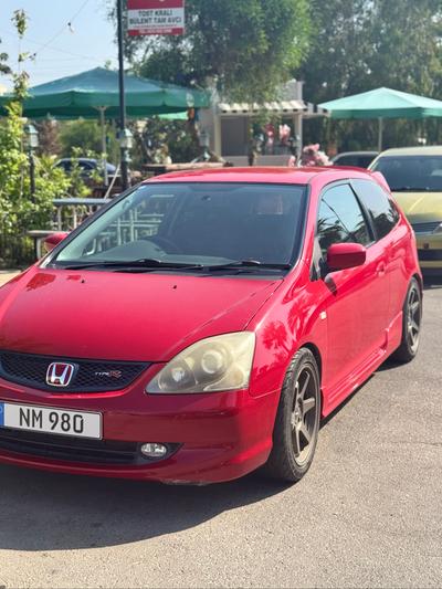 Honda Civic — 4