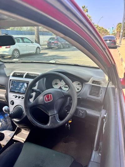 Honda Civic — 6
