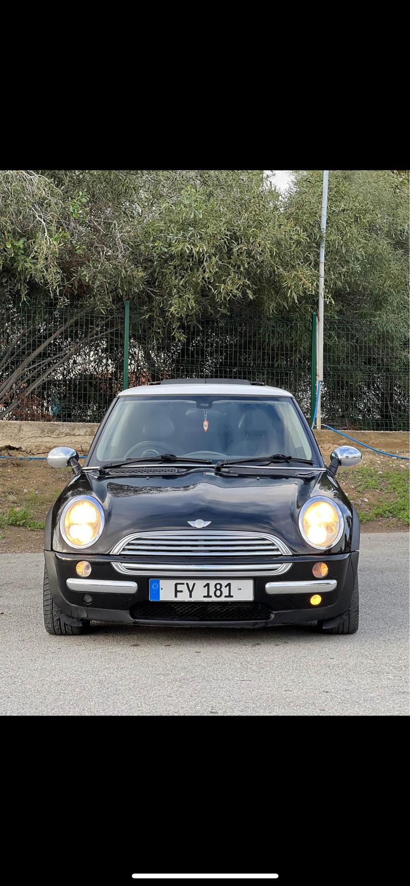 Mini Cooper — 1/7