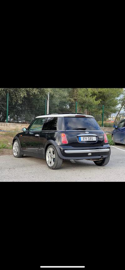 Mini Cooper — 4
