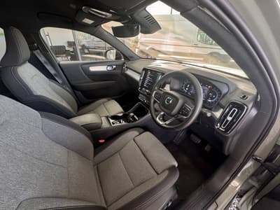 Volvo XC40 — 7