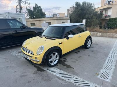 Mini Cooper — 4
