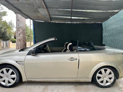 Renault Megane — 7