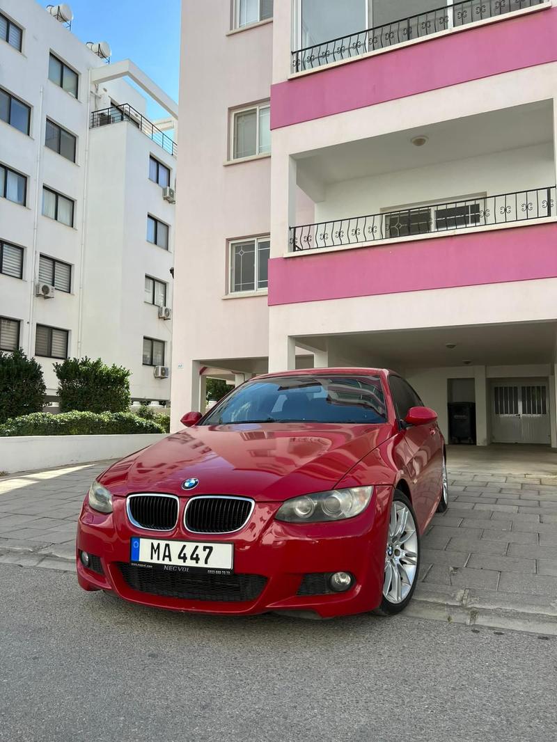 BMW 320i — 1/6