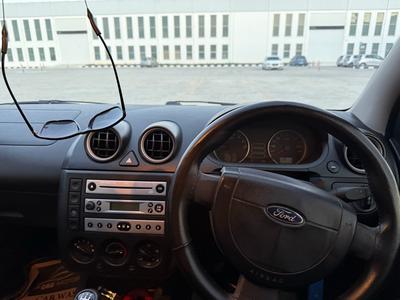 Ford Fiesta — 5