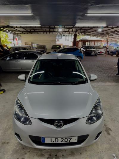 Mazda Demio — 3