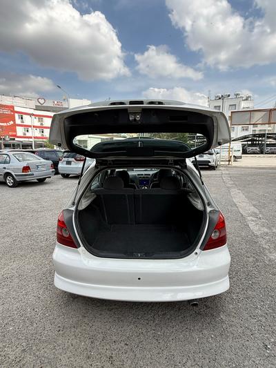 Honda Civic — 8