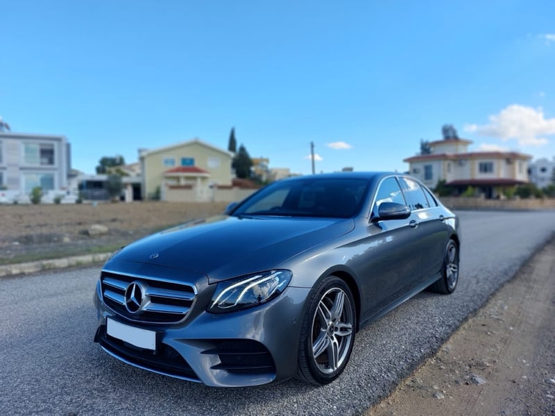 Mercedes-Benz E 220d — 1/7