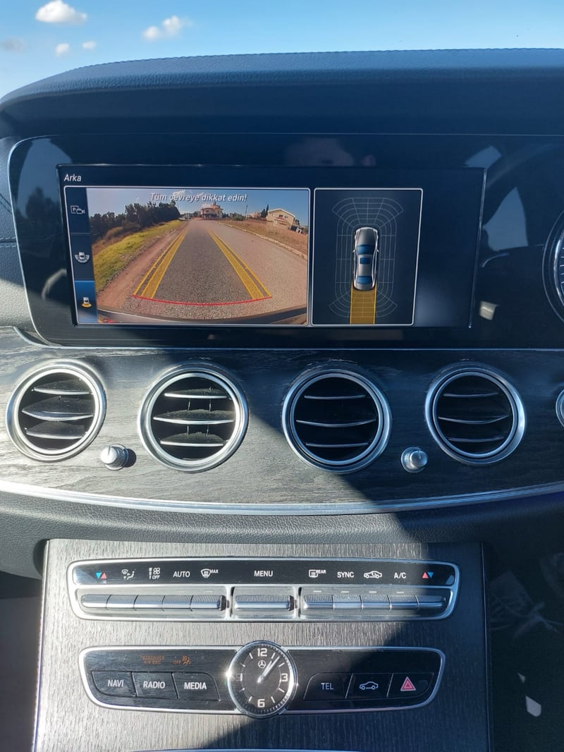 Mercedes-Benz E 220d — 3
