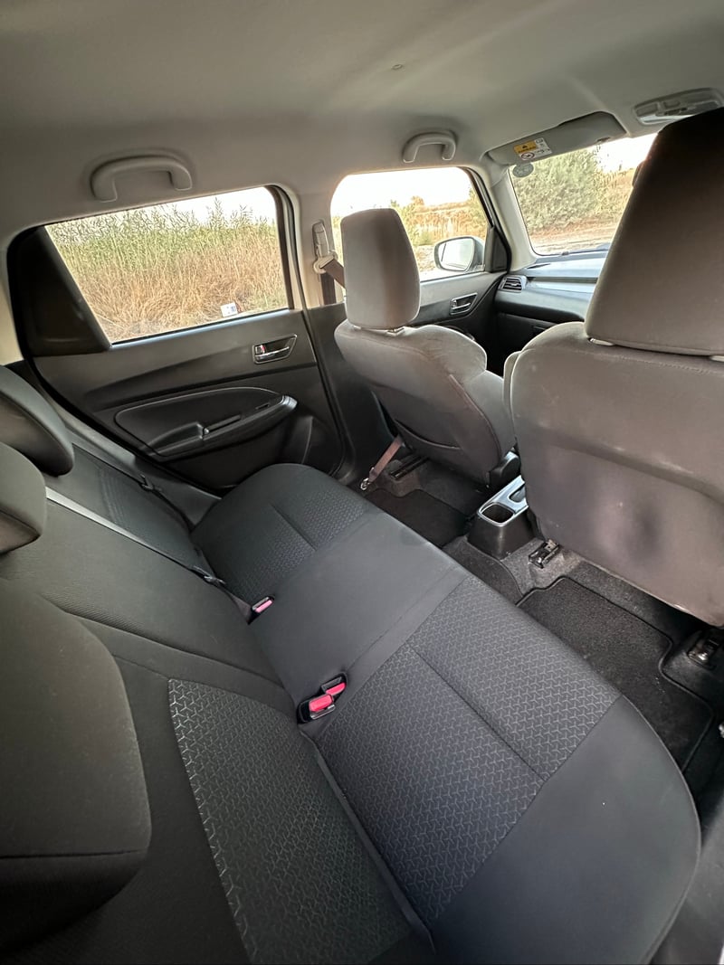 Suzuki Swift — 9