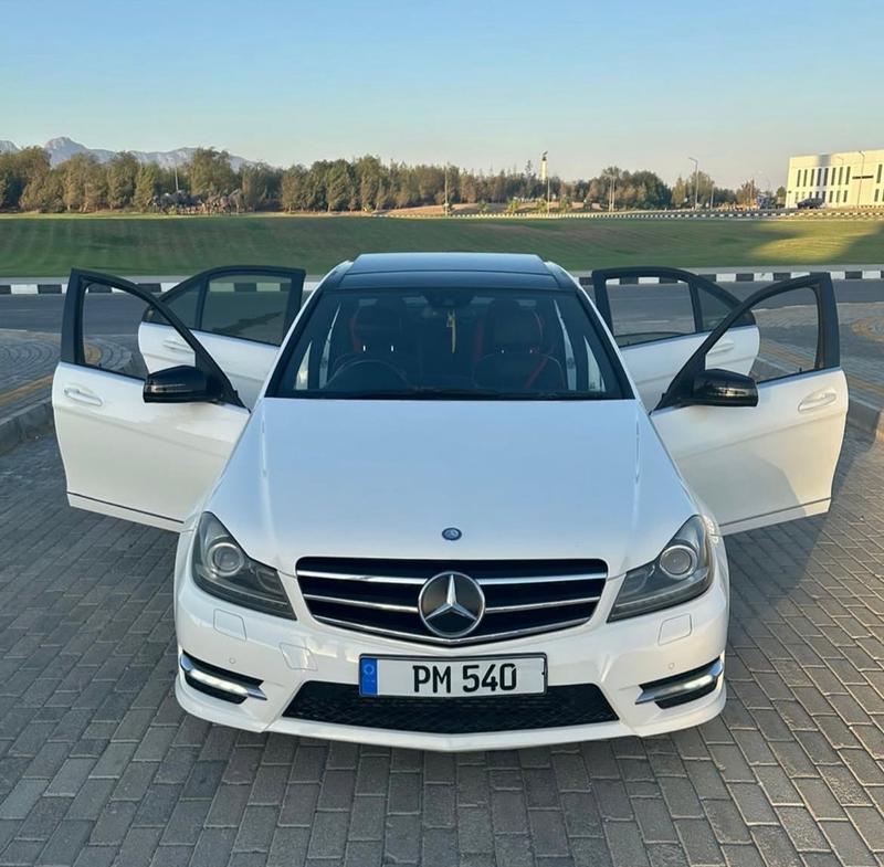 Mercedes-Benz C 180 — 1/5