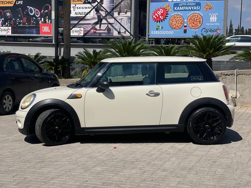Mini Cooper — 4