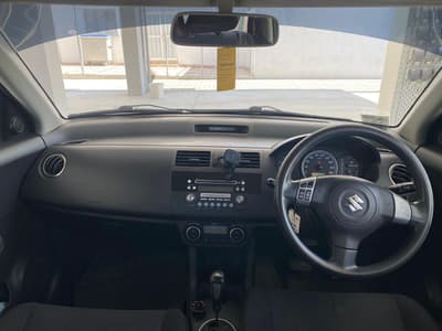 Suzuki Swift — 5