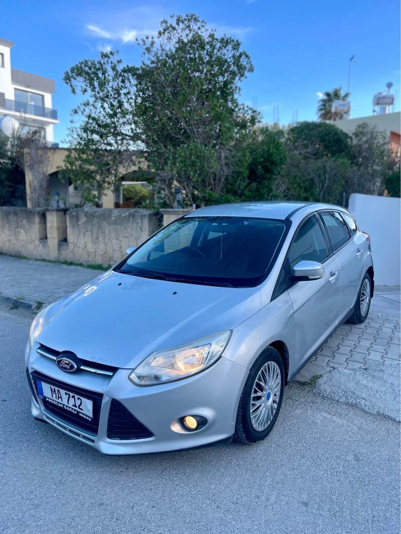 Ford Focus — 1/6