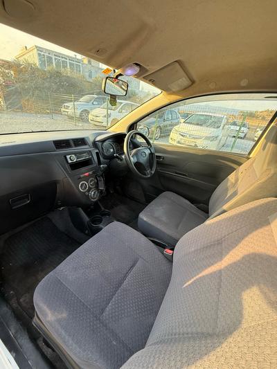 Daihatsu Mira — 5