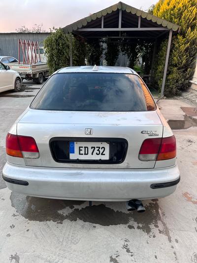 Honda Civic — 1