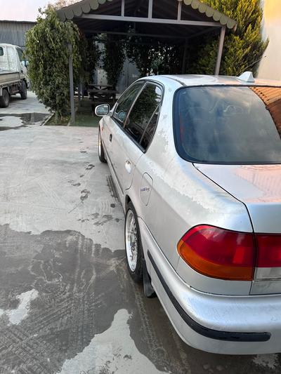 Honda Civic — 8