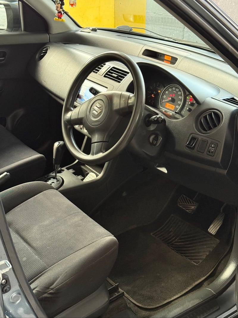 Suzuki Swift — 7