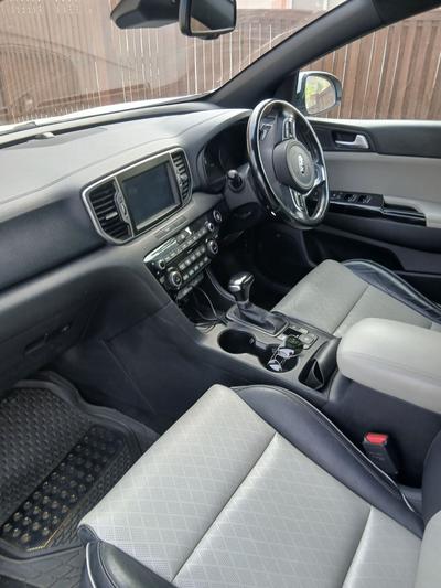 Kia Sportage — 5
