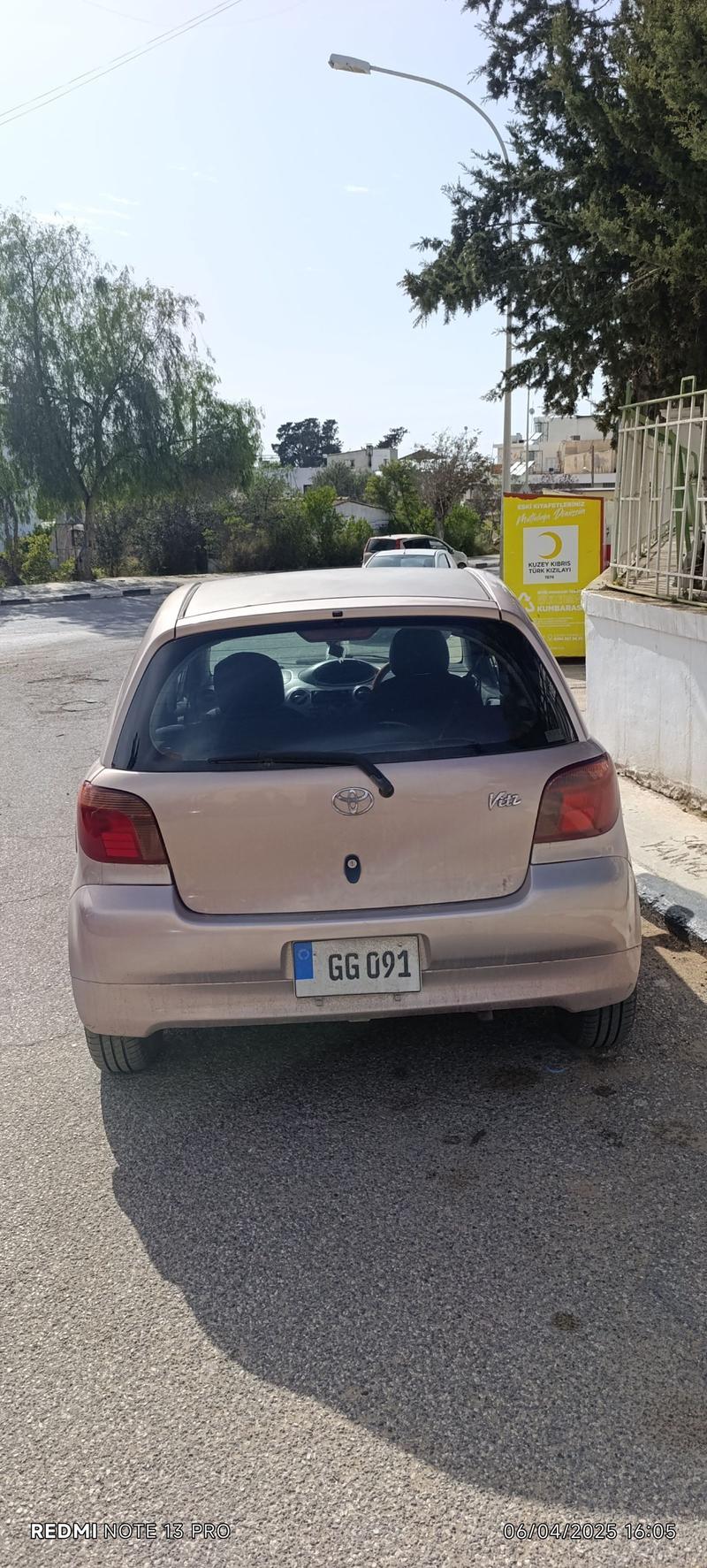 Toyota Vitz — 1/8