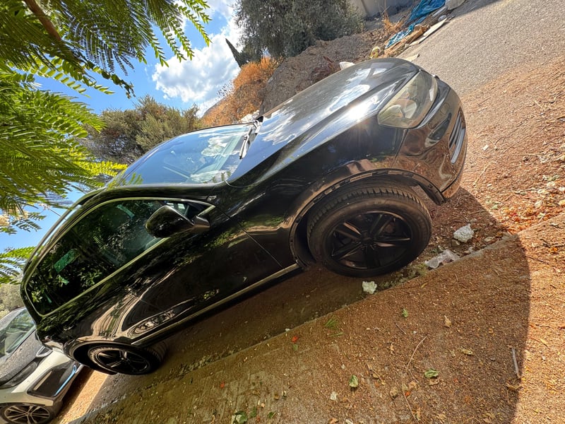 Volkswagen Touareg — 6