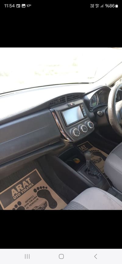 Toyota Corolla Axio — 6