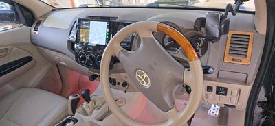 Toyota Hilux — 2