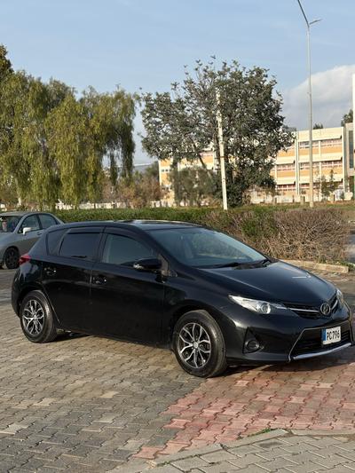 Toyota Auris — 2