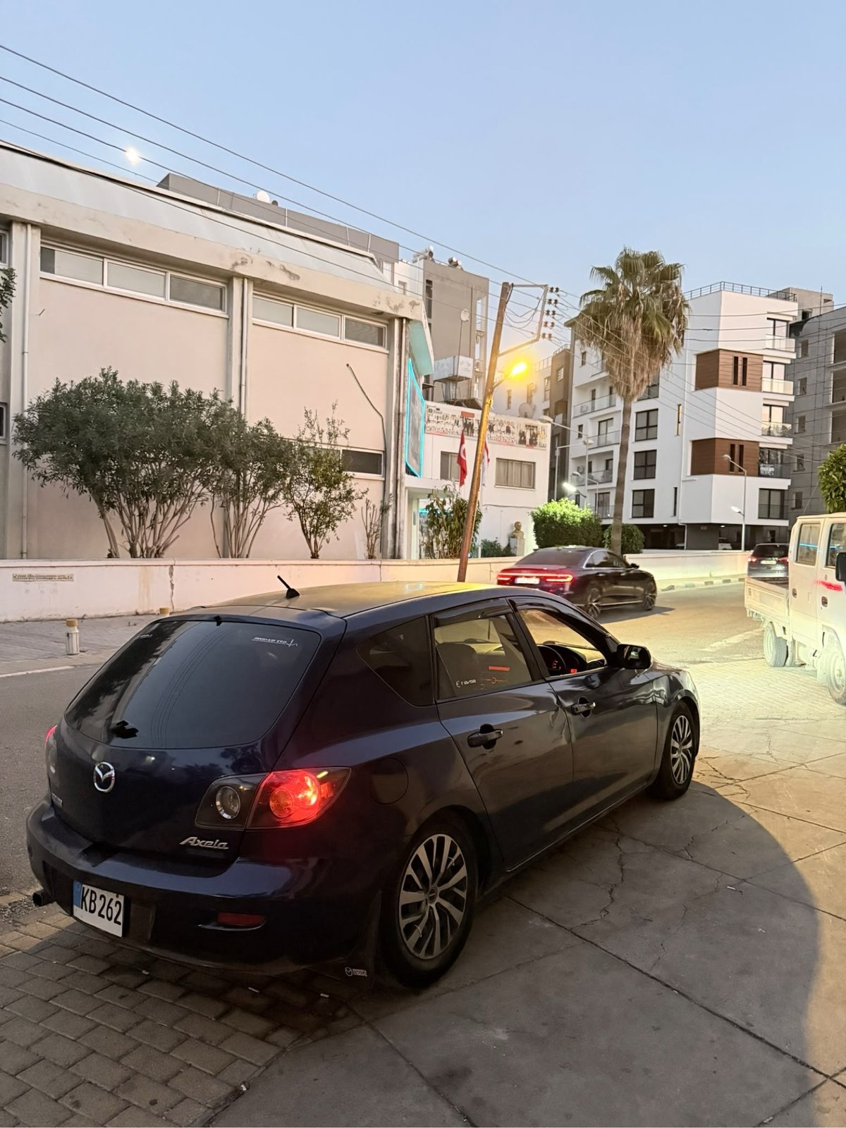 2005 Mazda Axela 5