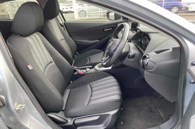 Mazda 2 — 3