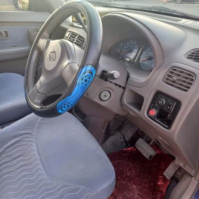 Nissan Cube — 6