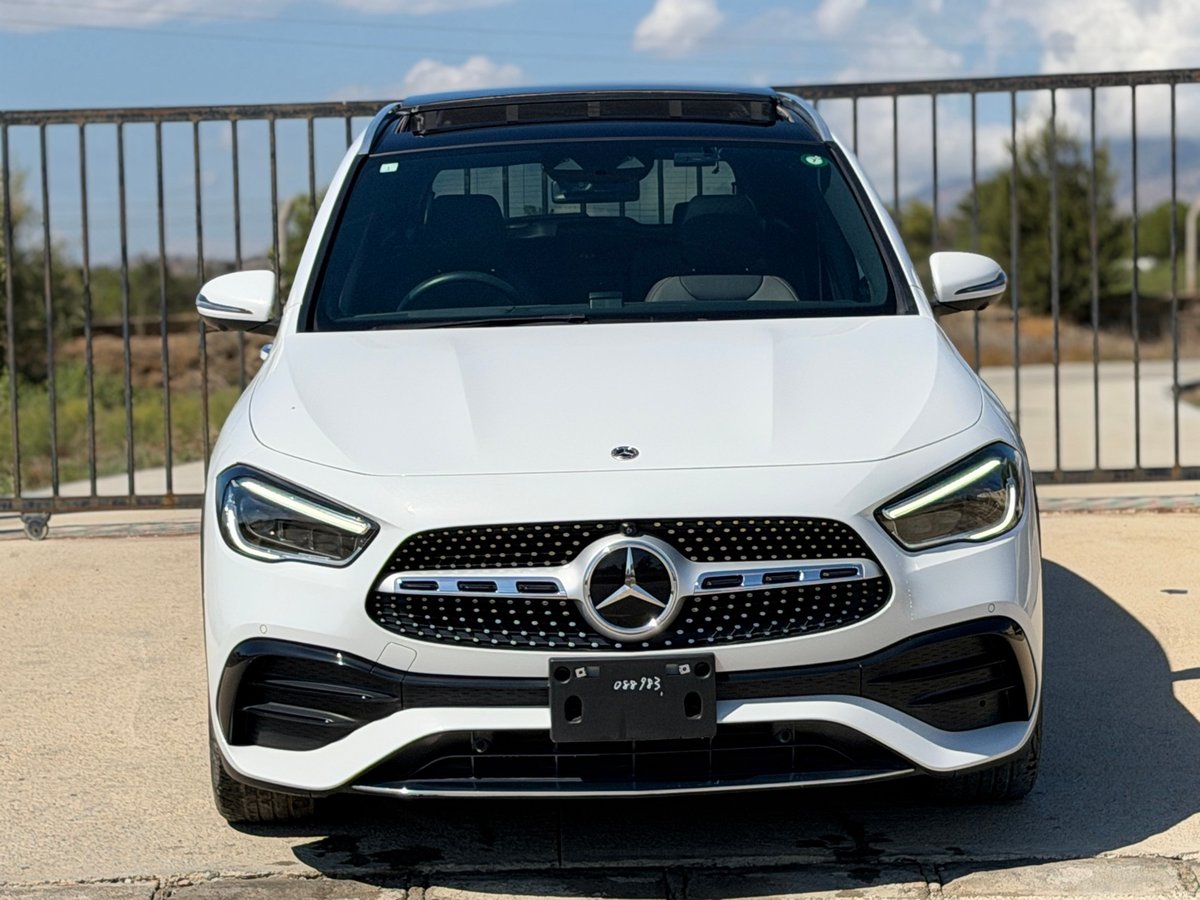 2021 Mercedes-Benz GLA 200d 4