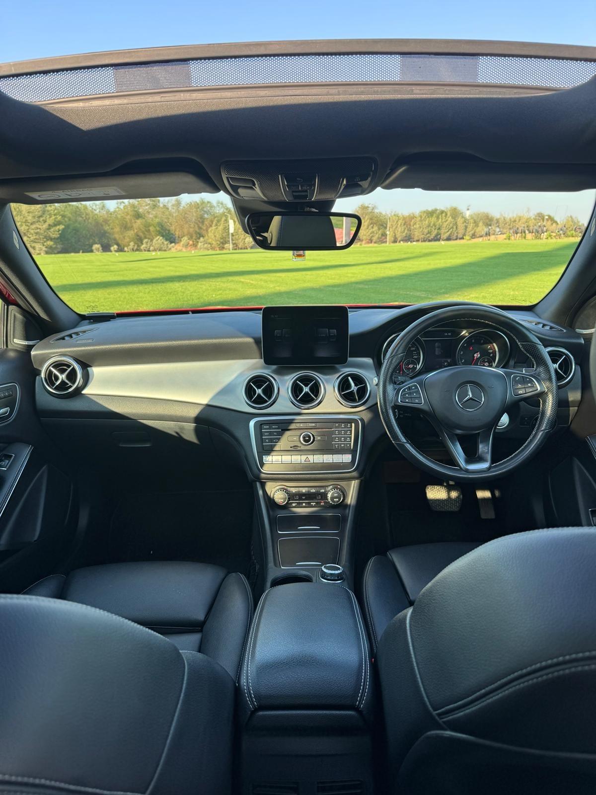 2020 Mercedes-Benz GLA 220 10