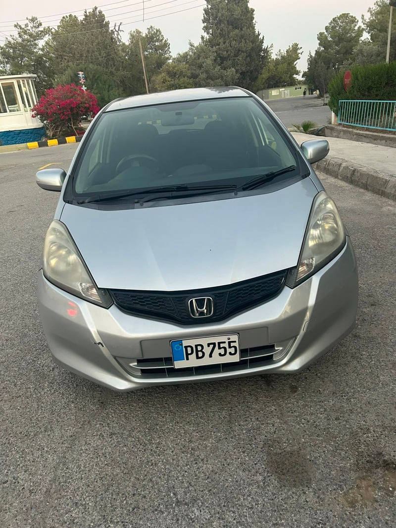 Honda FIT — 1