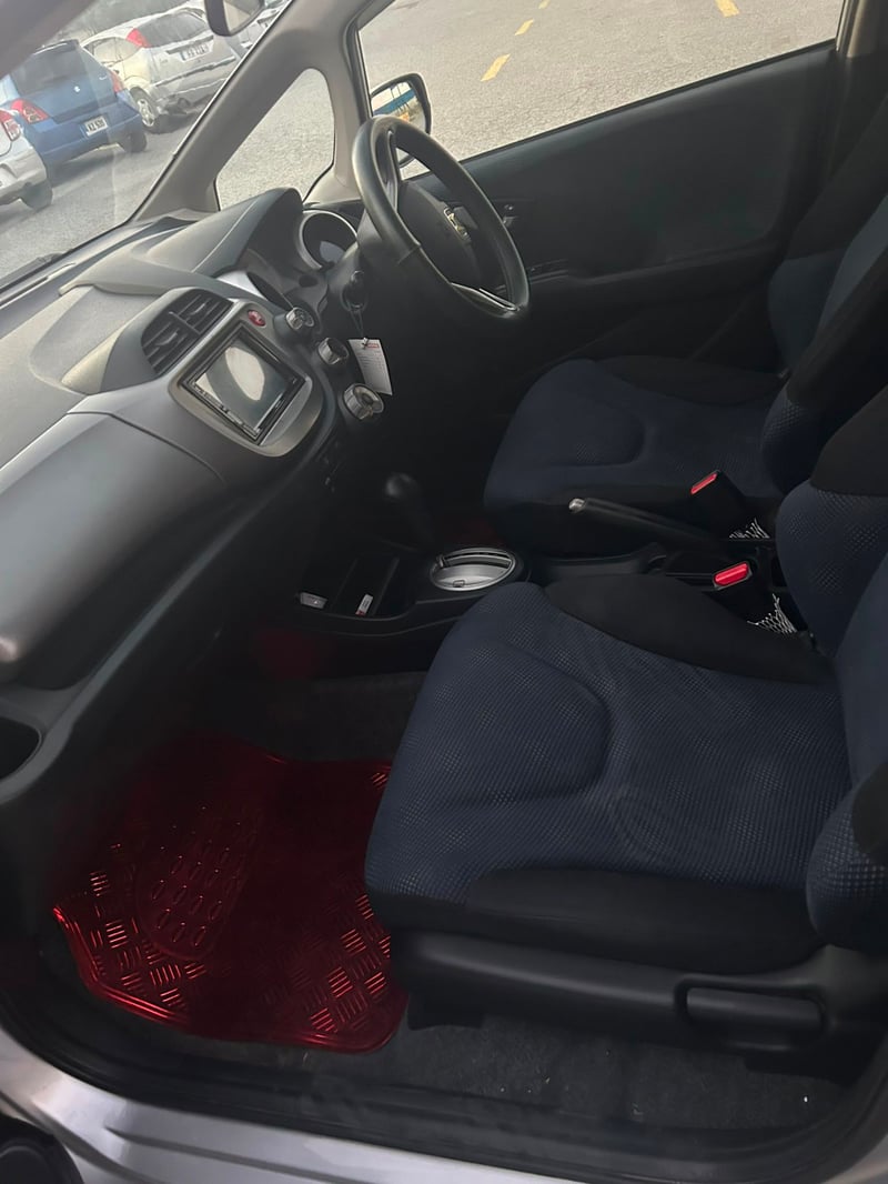 Honda FIT — 7