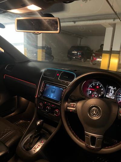 Volkswagen Golf — 7