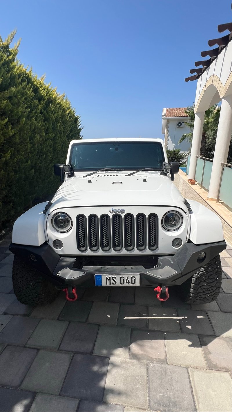 Jeep Wrangler — 2