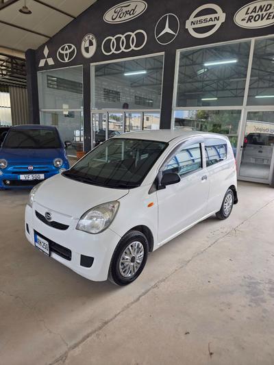 Daihatsu Mira — 1