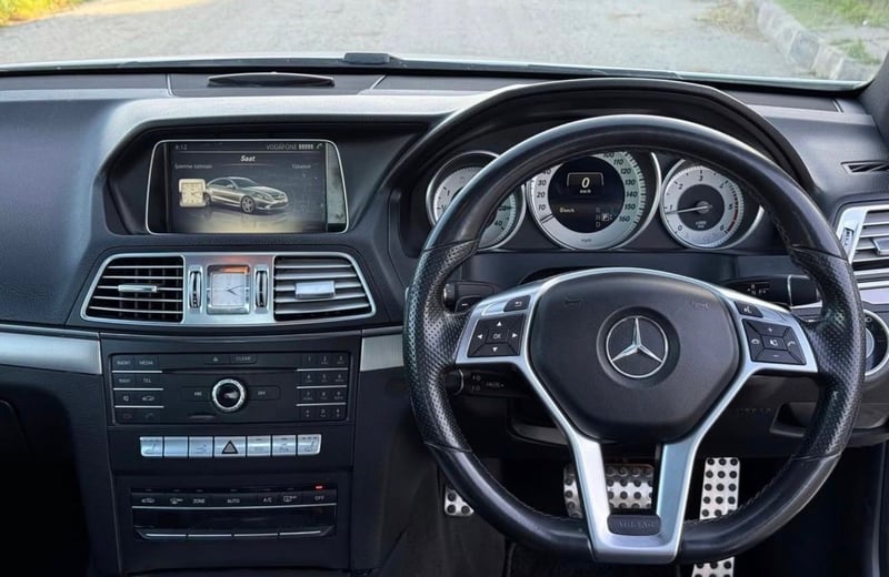 Mercedes-Benz E 220 Coupe — 4