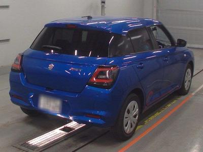 Suzuki Swift — 3