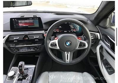 BMW M5 — 5