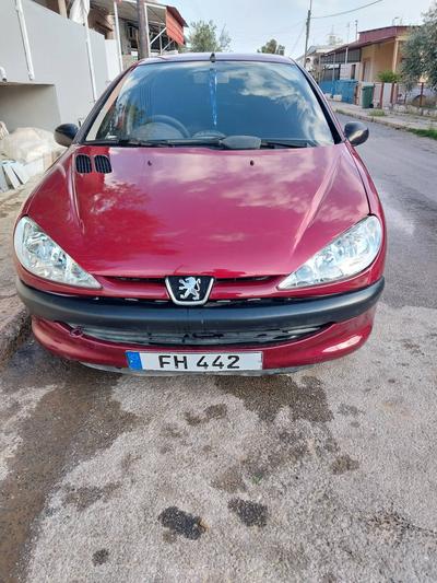 Peugeot 206 — 3