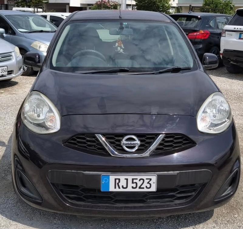 Nissan March — 1/3