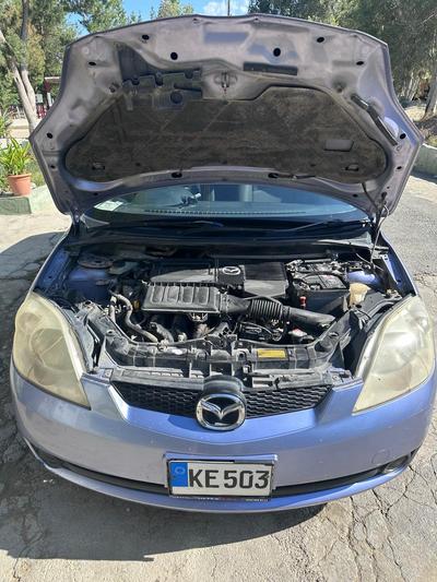 Mazda Demio — 3