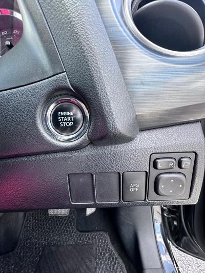 Toyota Auris — 8