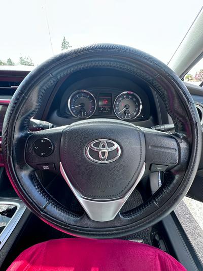 Toyota Auris — 9