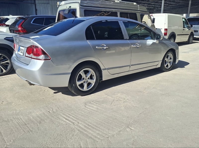 Honda Civic — 3