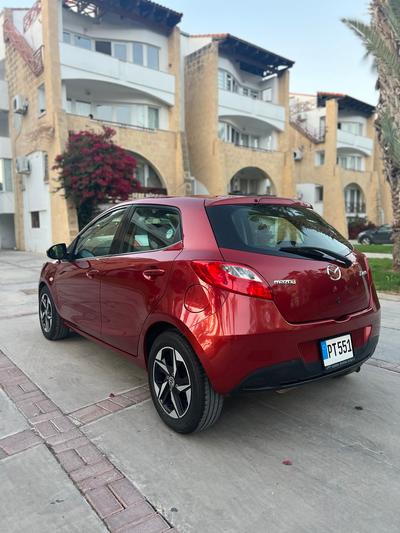 Mazda Demio — 6