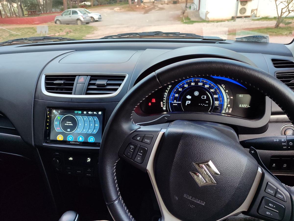 2015 Suzuki Swift 6