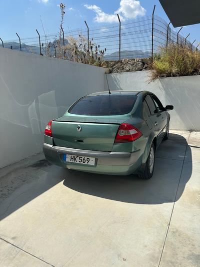 Renault Megane — 3